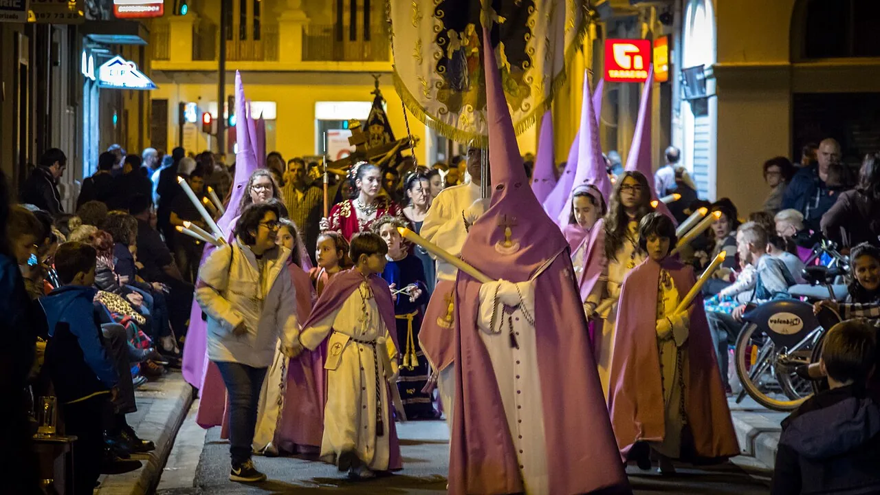 April in Valencia: Easter, weather and what's on