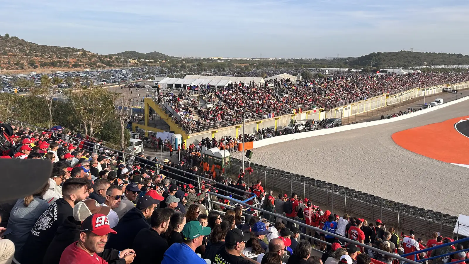 MotoGP à Cheste : comment y aller, où dormir et quoi voir le week-end de la course