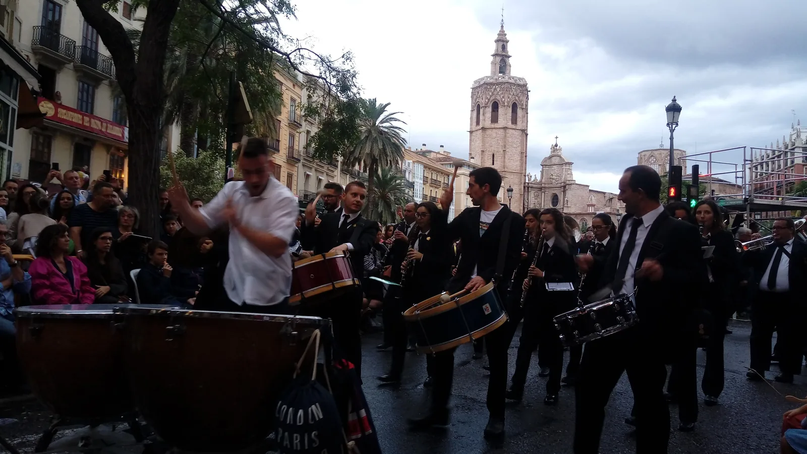 Octubre en Valencia: 9 d'Octubre, tiempo y agenda