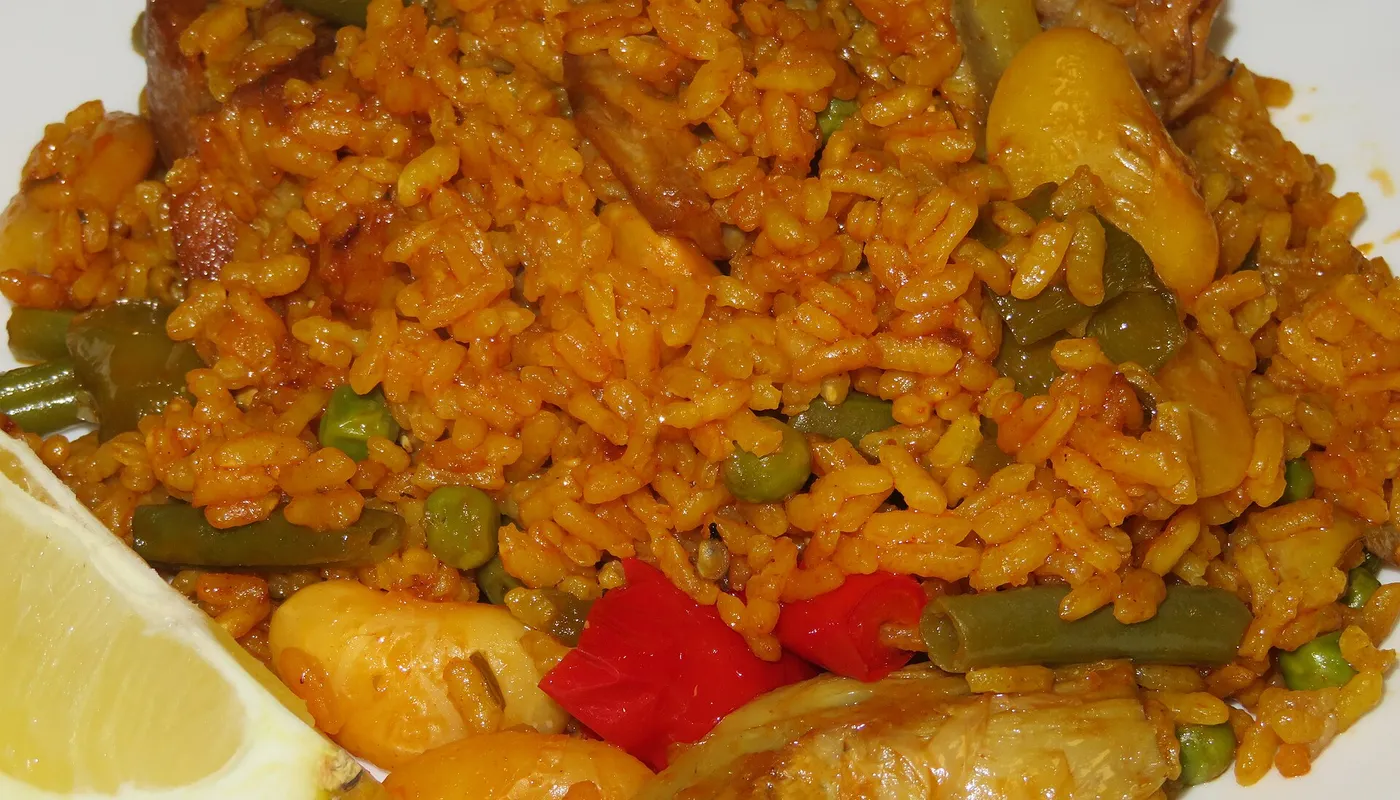 Paella Valenciana recipe: The traditional method