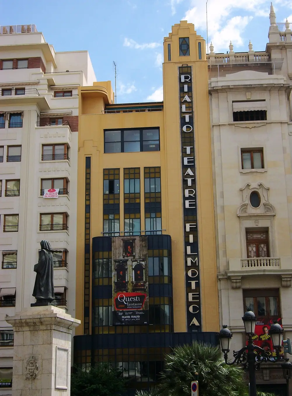 Art Deco facade of the Rialto building on Plaza del Ayuntamiento, home of the Filmoteca de Valencia