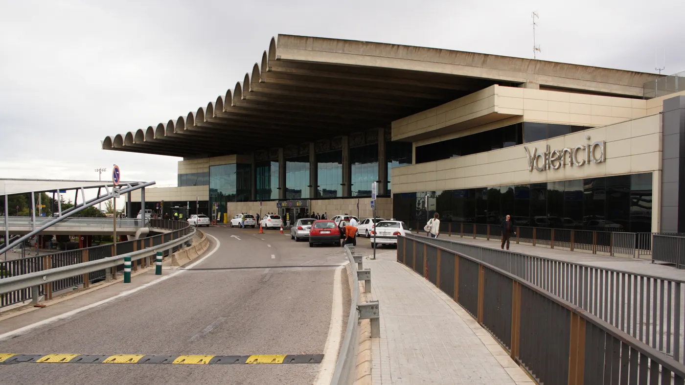 The real terminal building of Valencia Airport (Manises), with its distinctive curved roof and Valencia signage