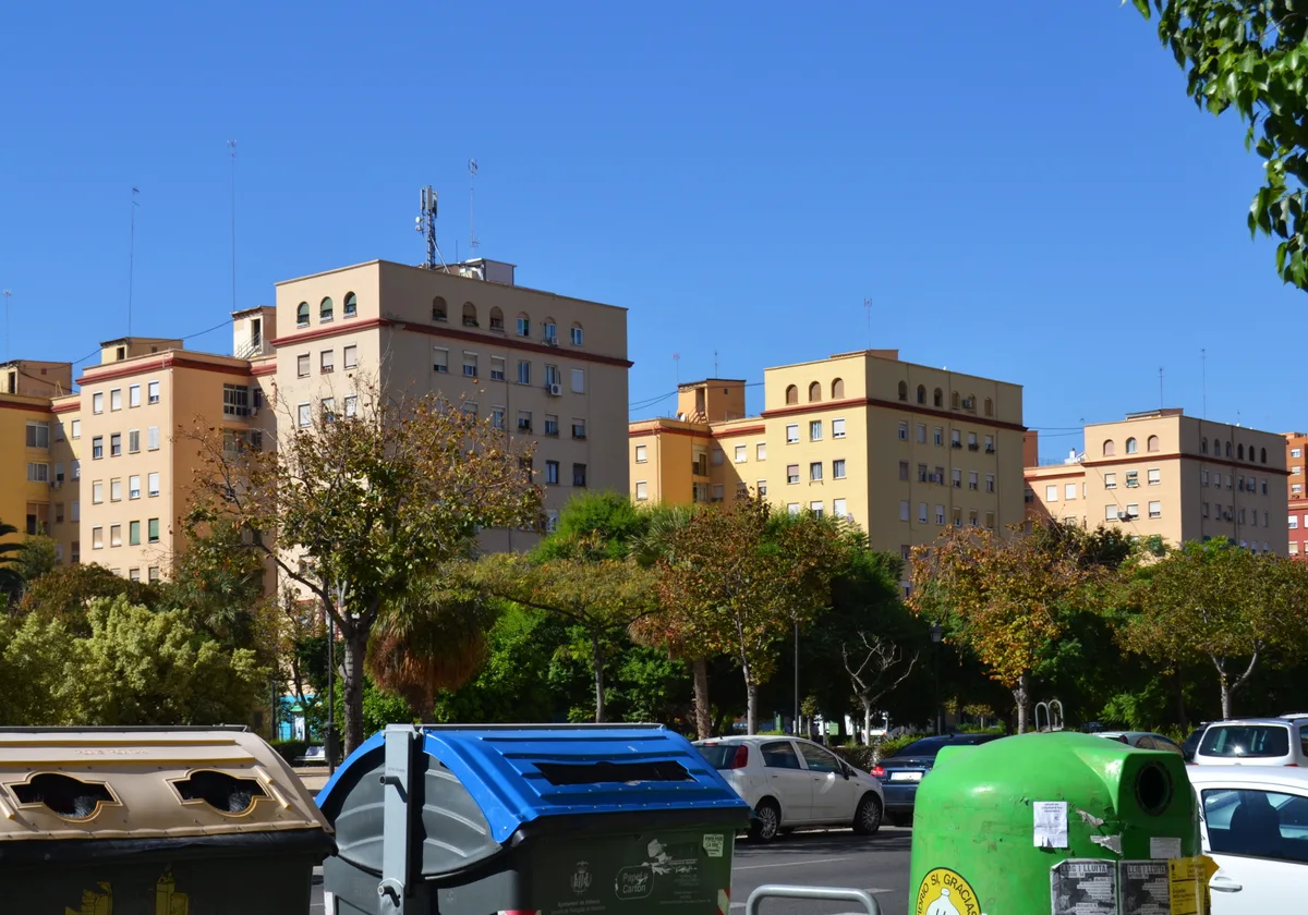 Apartment blocks in Illa Perduda, Valencia