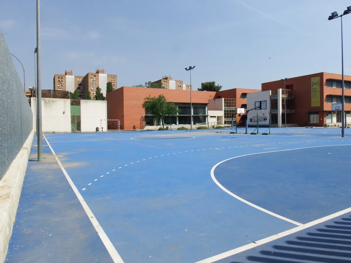 IES Fonteta Sant Lluis school buildings in Quatre Carreres, Valencia